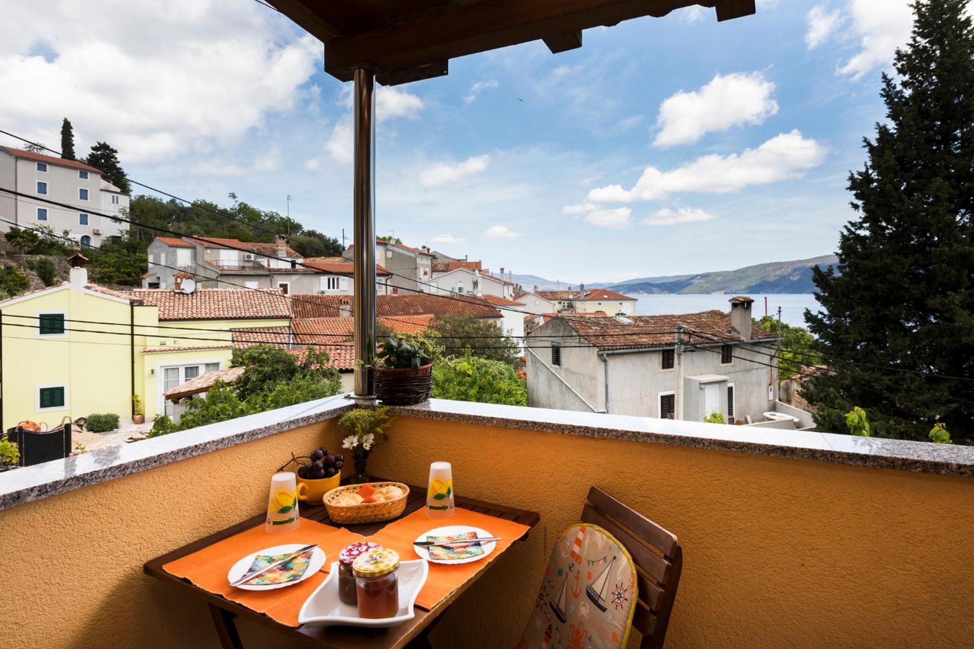 Apartmani I Soba Roberto I Mirjana Валун Экстерьер фото