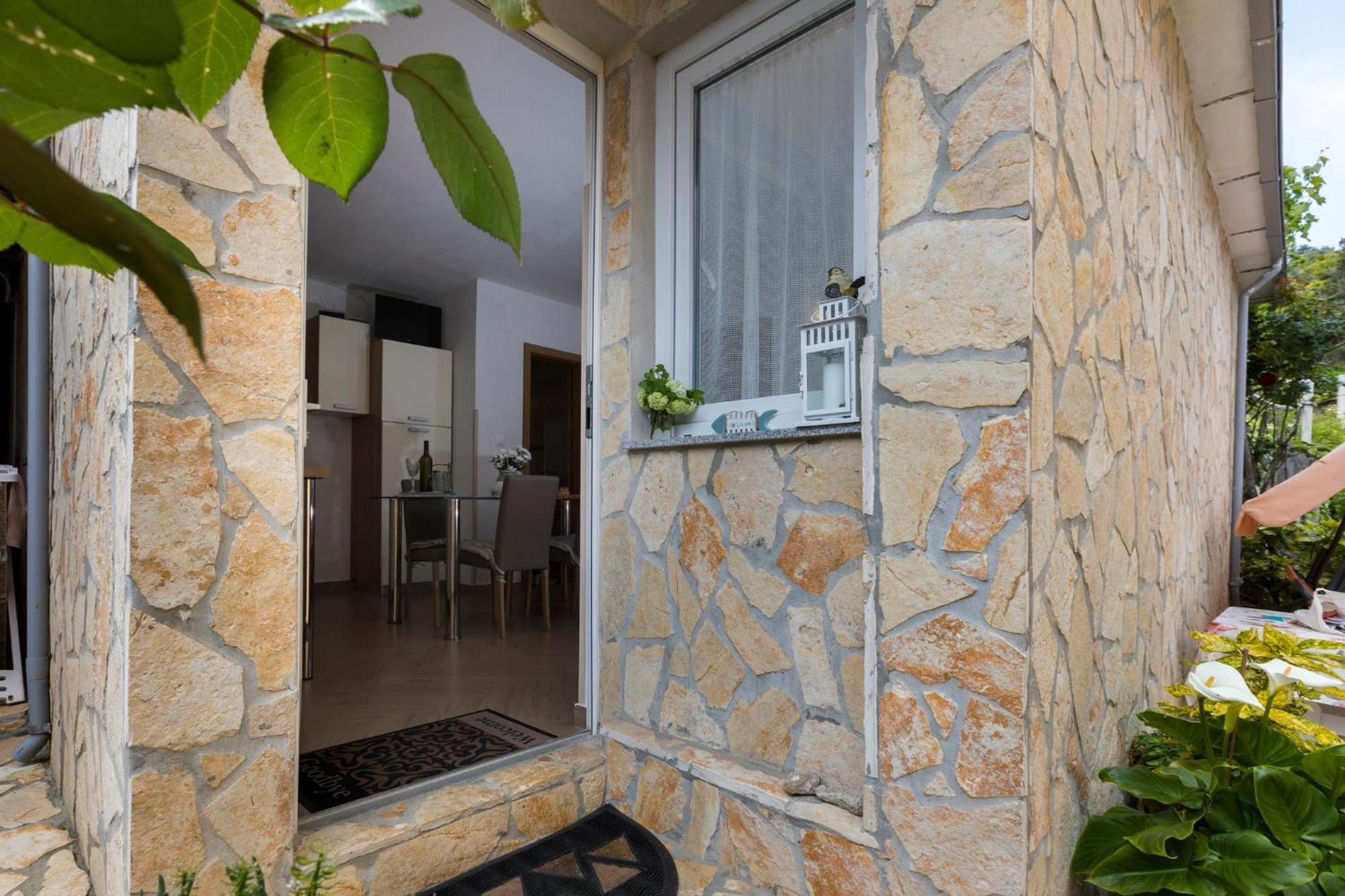 Apartmani I Soba Roberto I Mirjana Валун Экстерьер фото