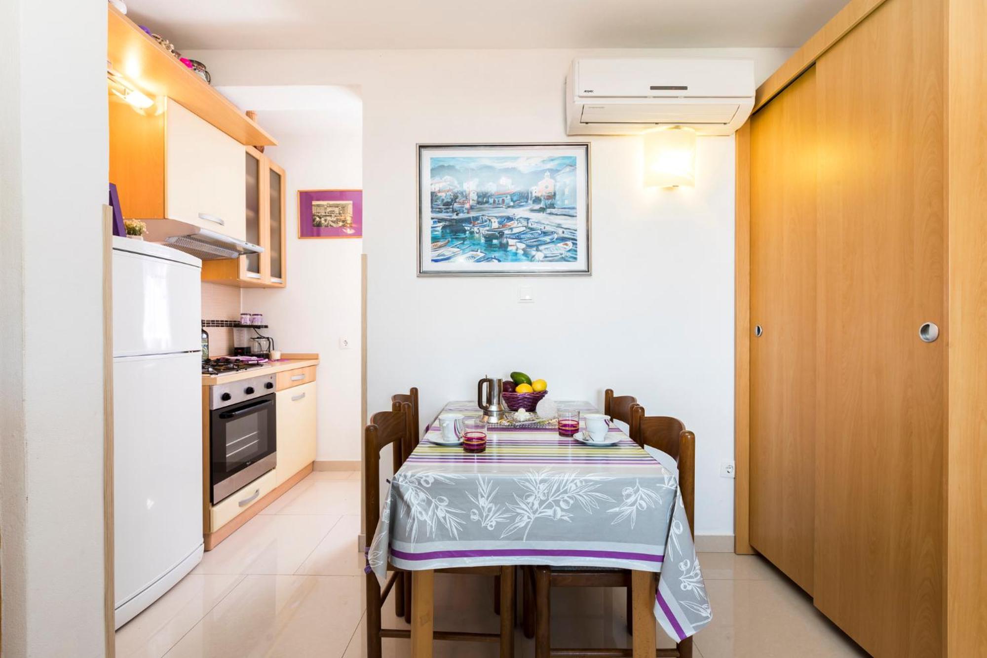 Apartmani I Soba Roberto I Mirjana Валун Экстерьер фото